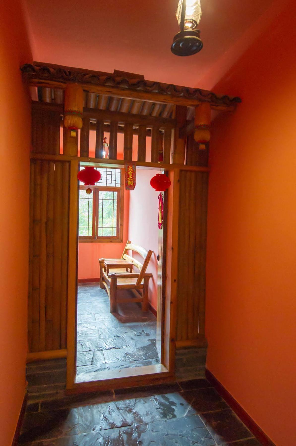 Yangshuo Scenic Mountain Retreat Hotel Exterior photo